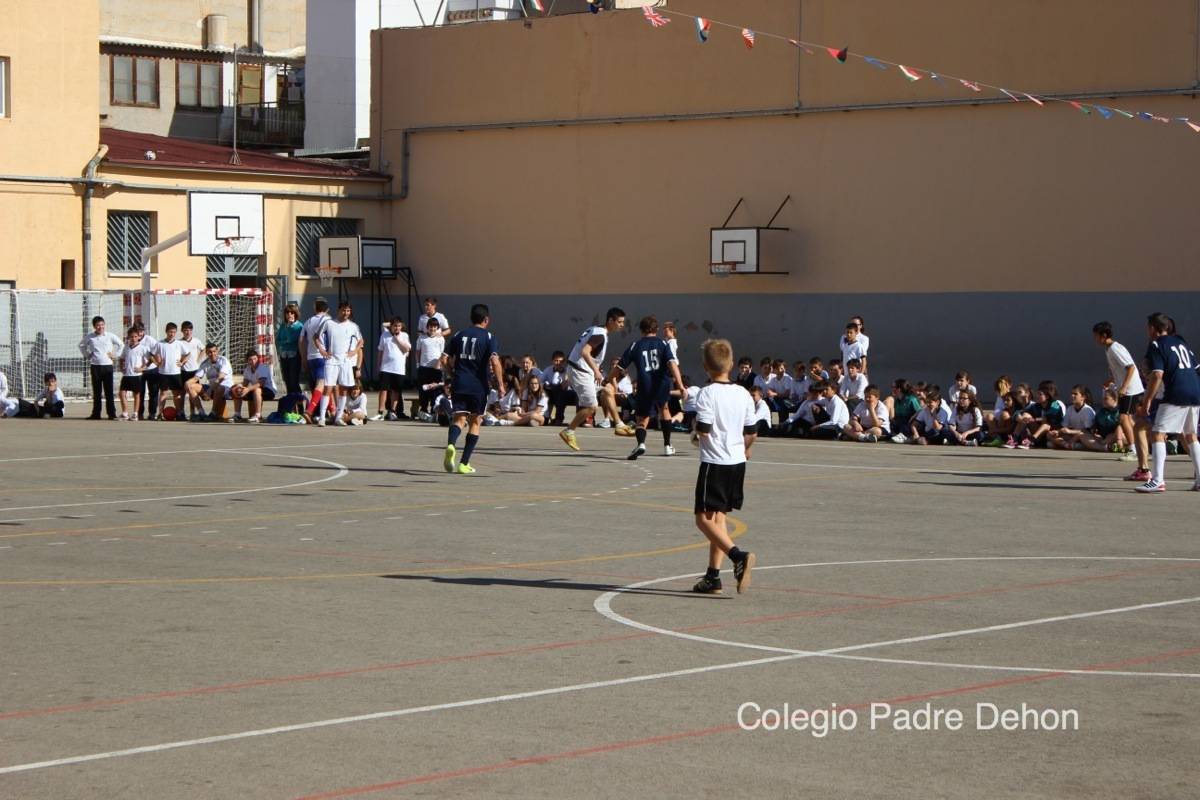 2014 03 18 FUTBITO ALUMNOS PRIMARIA PADRES (21)